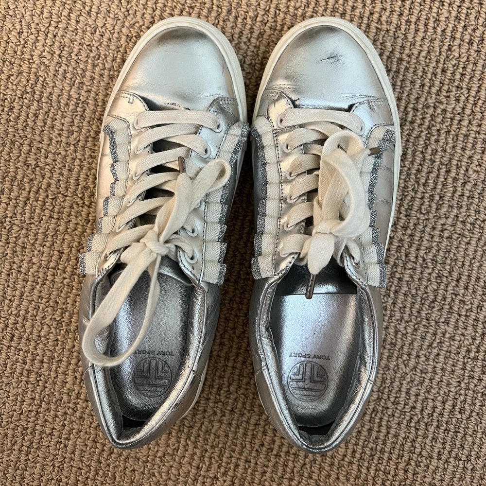 Tory sport size 8.5
